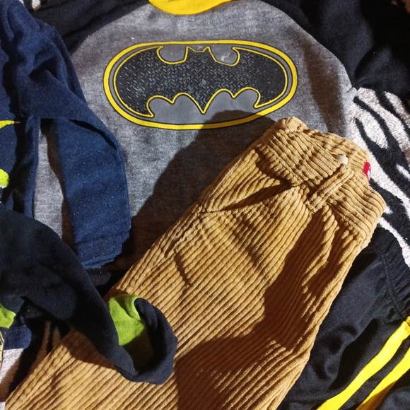 Boy 2t clothing bundle - Picture 5 of 5